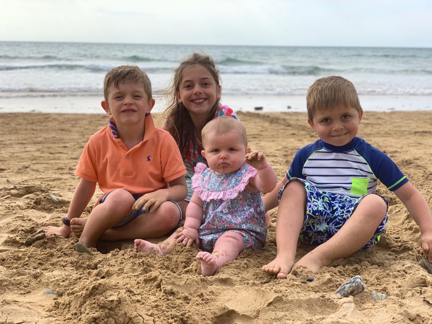 Travelling  with a large family – tips & tricks for a stress free holiday | AD